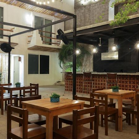 Lucky Duck Pj Hotel Cancun Ngoại thất bức ảnh